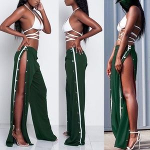 Side open push button women wide leg pants